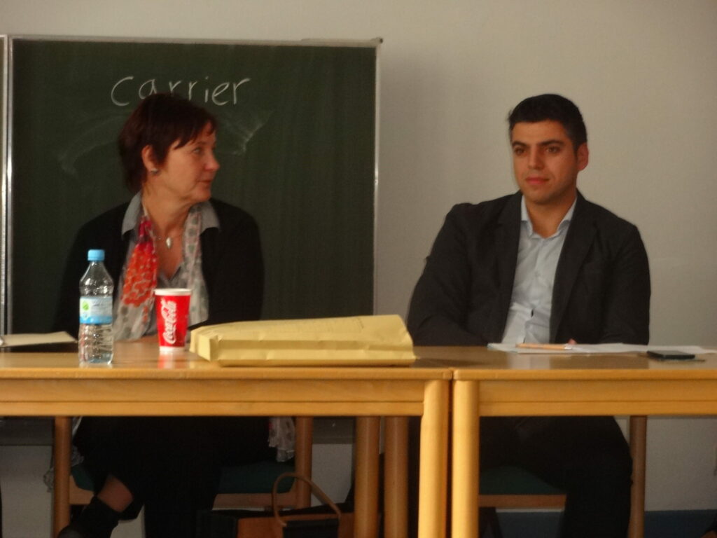 Vorstellung des Bundesverbands Netzwerke von Migrantenorganisationen (BV-NeMo)in einer Konferenz